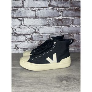 Veja Wata II Canvas Hi-Top Black White Lace Up Pierre Sneakers Women 7M US/38EU